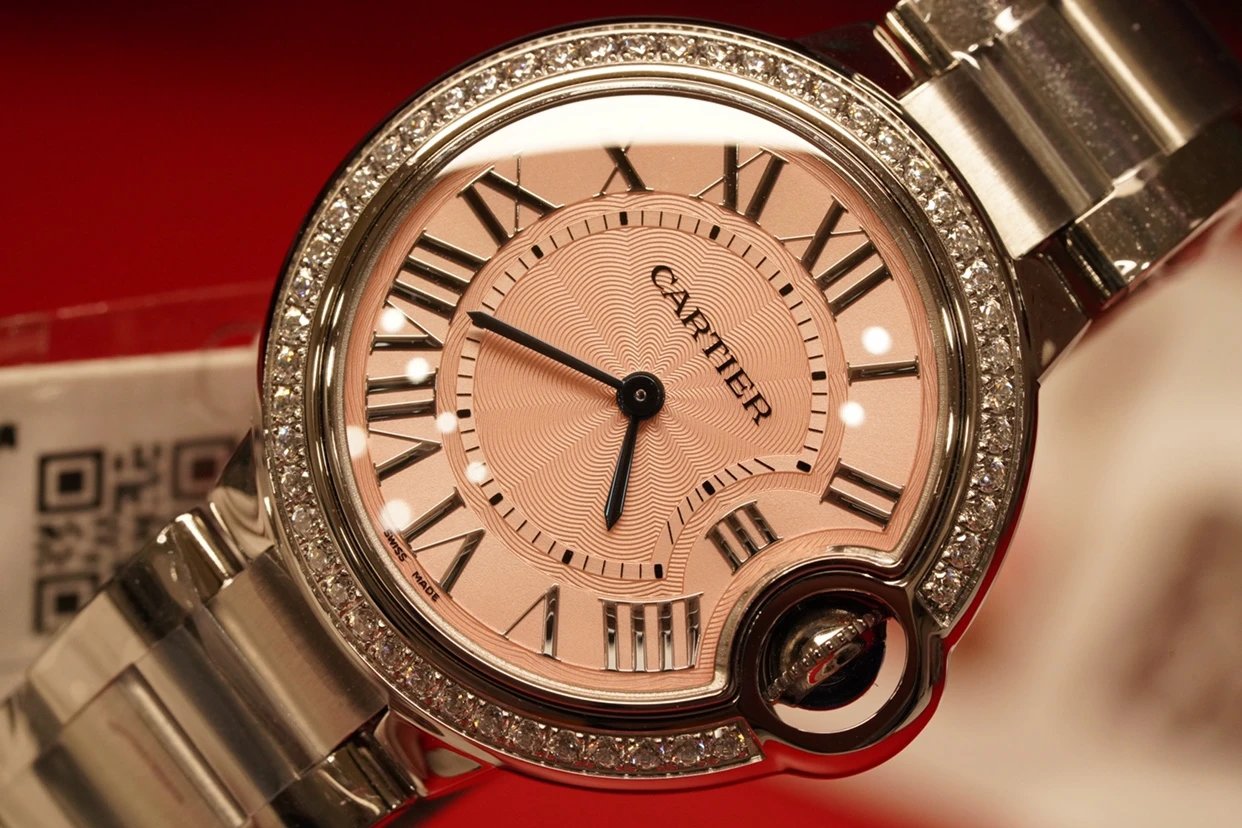 v6厂复刻最高版本卡地亚蓝气球系列wsbb0047石英女表粉色表盘